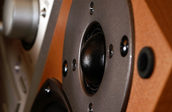 オーディオ・ステレオ