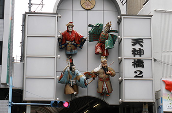 人形浄瑠璃・文楽（ぶんらく）