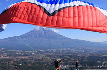 パラグライダー