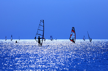 ウインドサーフィン